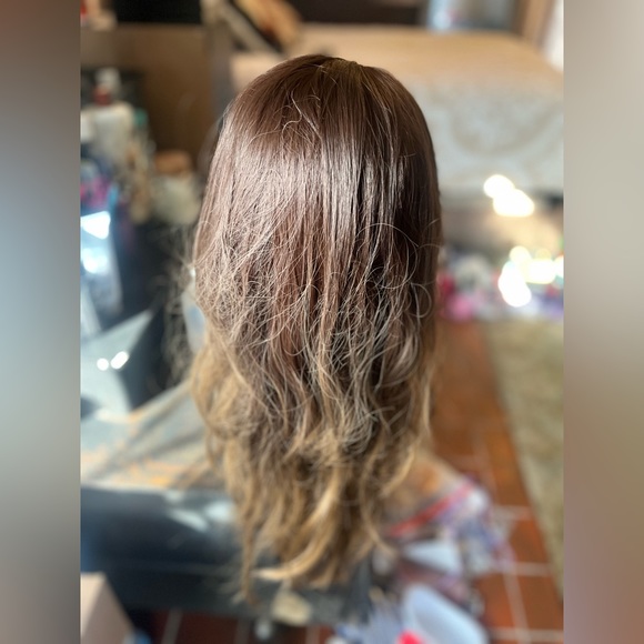 Wig - Picture 2 of 6